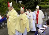 2013 Lourdes Pilgrimage - SATURDAY TRI MASS GROTTO (71/140)